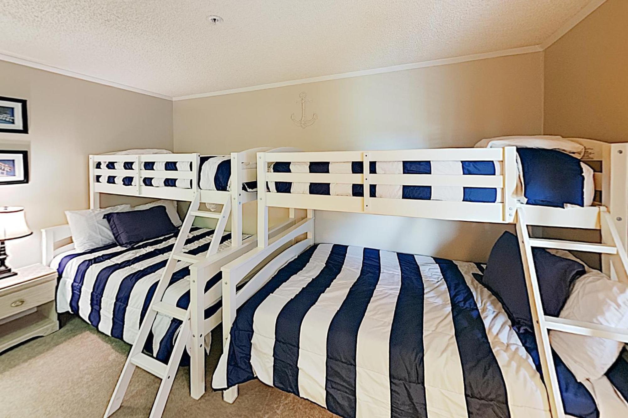Lodge By The Sea & Fox Lodge Μιρτλ Μπιτς Δωμάτιο φωτογραφία